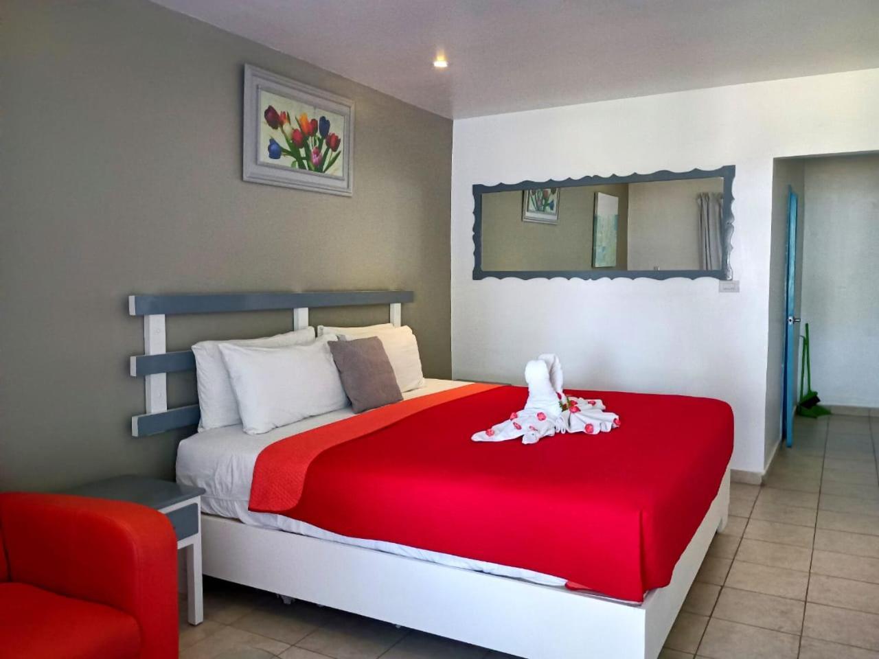 לאס טרנאס Costarena Beach Hotel מראה חיצוני תמונה